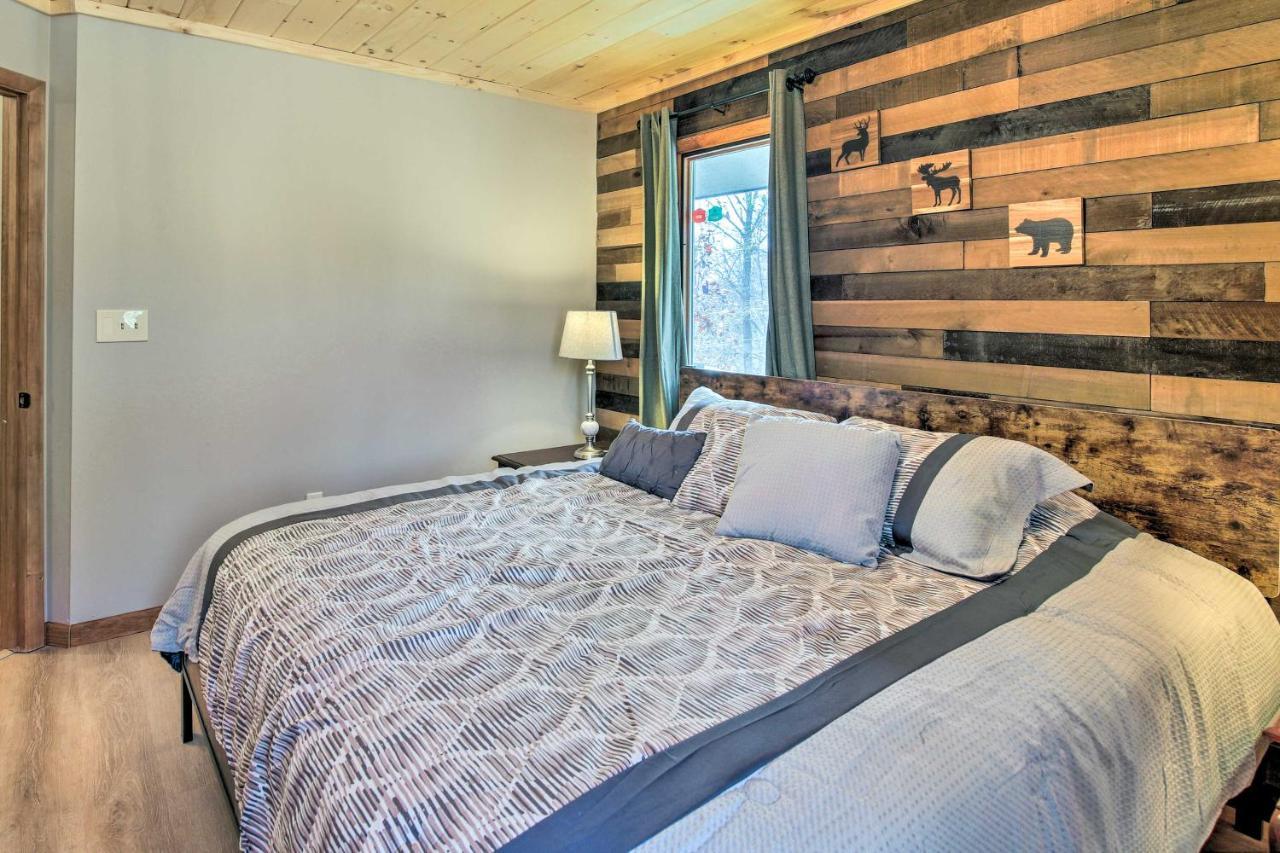 Gatlinburg Mountain Cabin With Hot Tub, Deck And Games Exterior foto